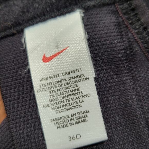 Nike Adjustable Strap Sports Bra Size 36 D - Picture 5 of 7